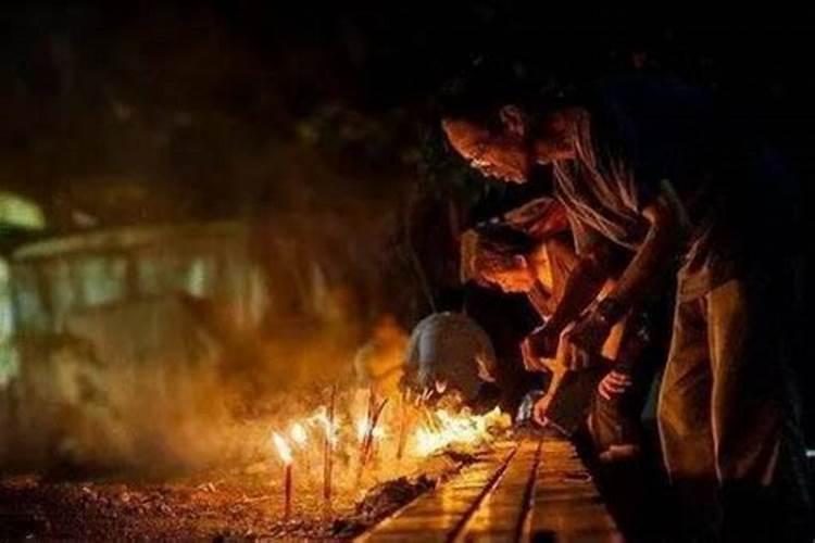 中元节祭祀需哪些物品 中元节烧纸都需要带什么
