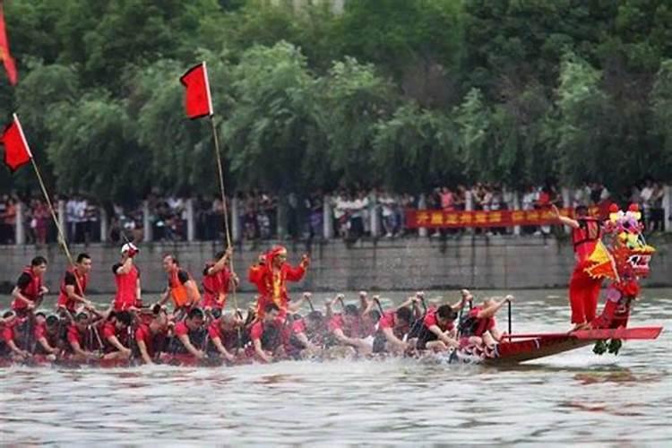 温州地区划龙舟都要摆 “香案”,有谁知道香案的来历和代表的含义...