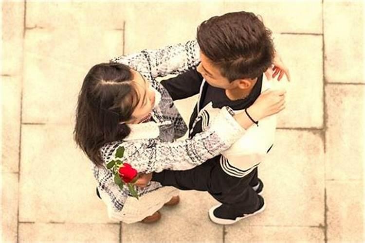 梦到生了两个女儿