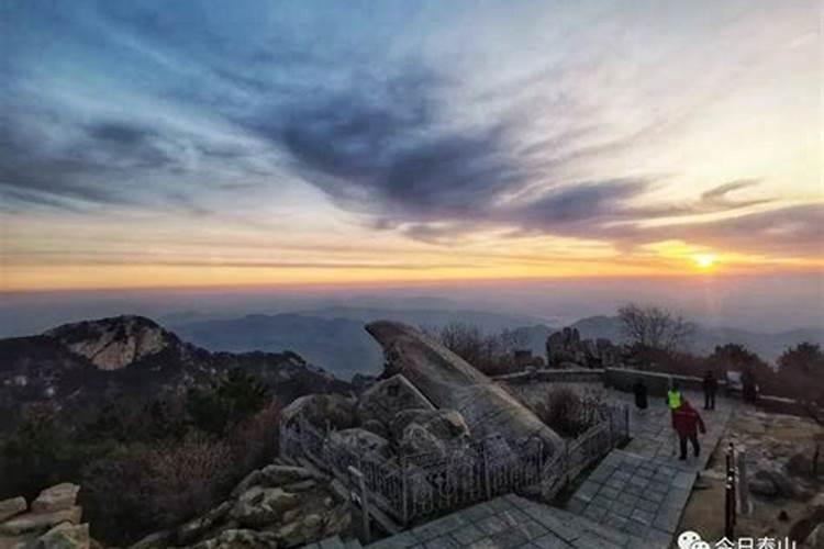 摘月山地址在哪里？