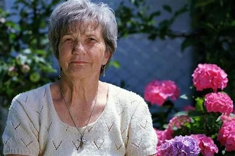 79年属羊女婚姻与命运怎么样？
