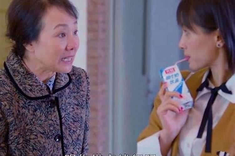 梦见很多人在一起聚餐