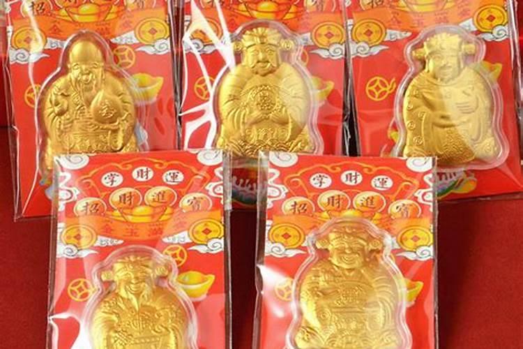 女人梦见板栗树下捡板栗是什么意思 女人梦见板栗树下捡板栗的意思