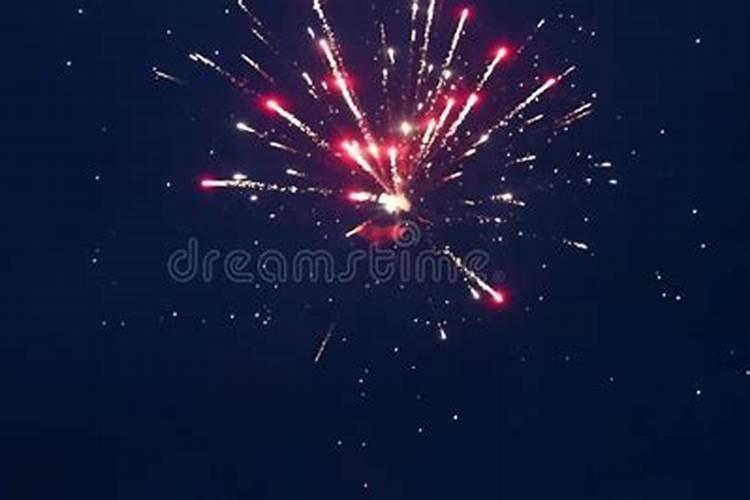举例说明八字中童子星可以出现在年柱上？