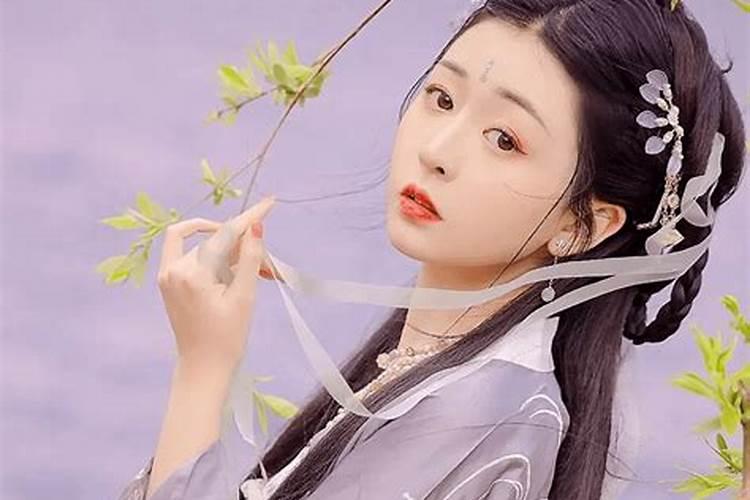 梦见追女孩子什么预兆梦见自己在撩妹子