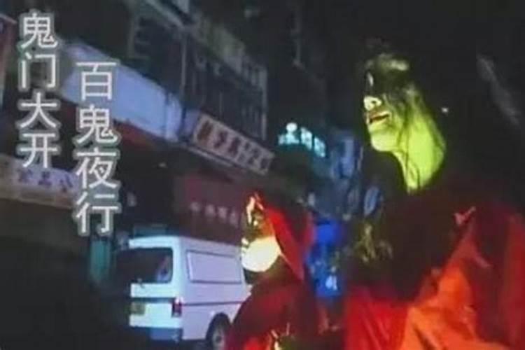 杜甫流亡时的作品表现了怎样思想感情