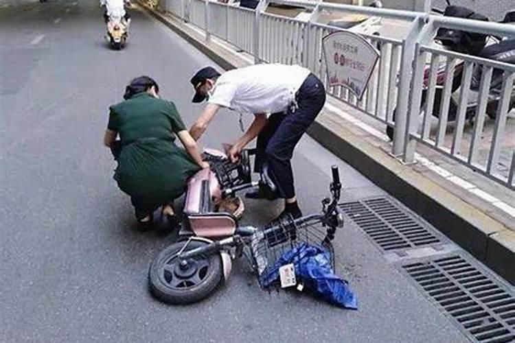梦见电灯不亮是什么意思？