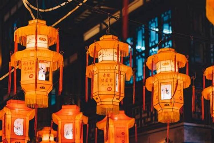 梦见前妻拿东西走了的预兆