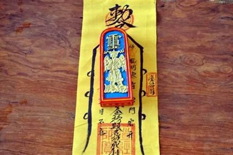 梦见与熟人亲吻是什么意思 预兆着什么