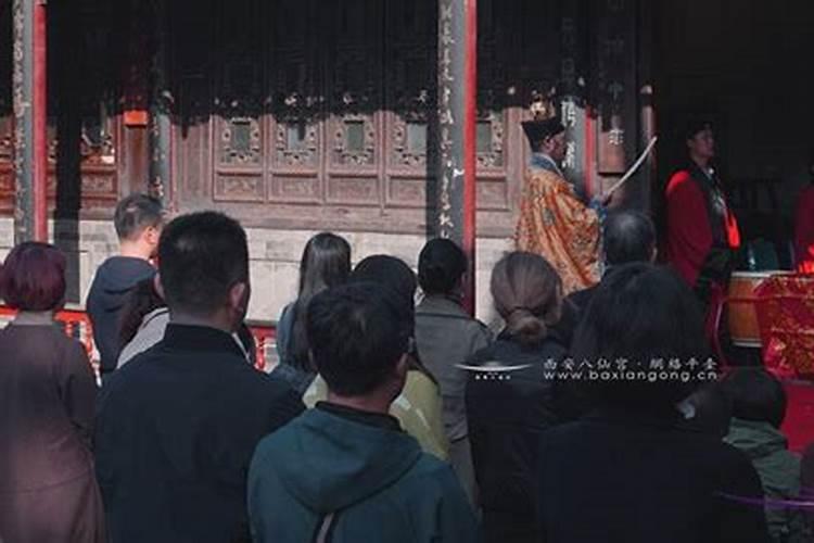 梦见邻居家的预兆