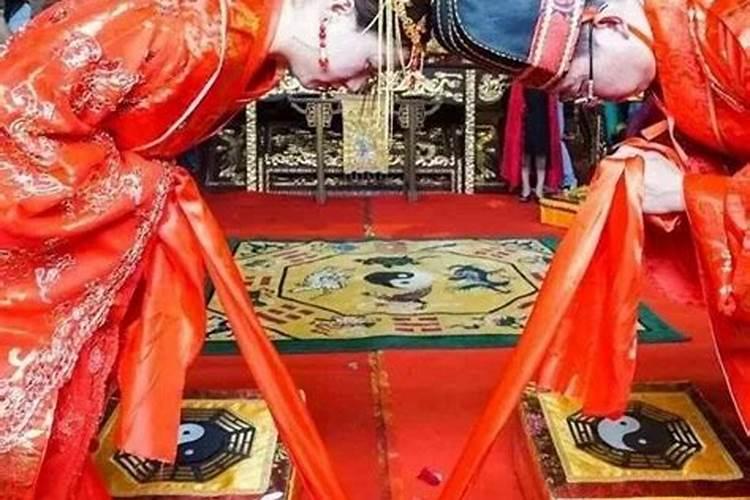 女人梦见平静的大海预示着什么