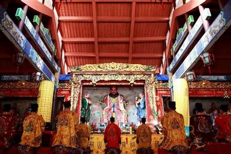 想去龙虎山天师府正一道出家当道士,需要具备哪些条件？