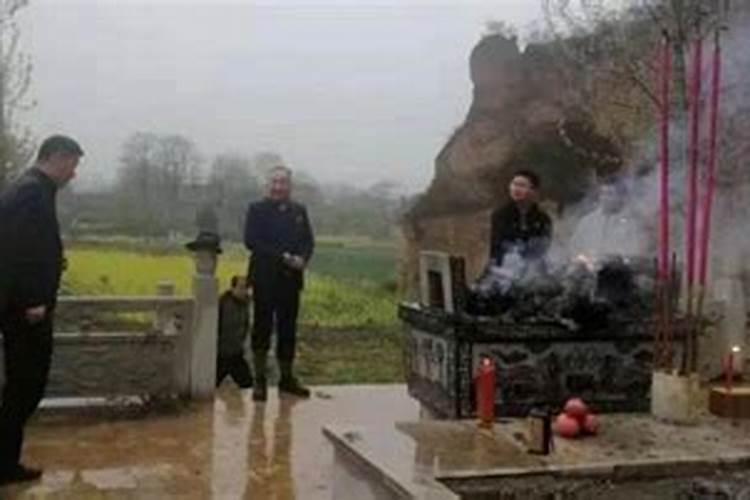 压坟头的讲究和忌讳