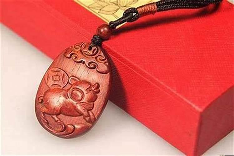 虎年犯太岁戴什么天珠,犯太岁手链戴哪只手