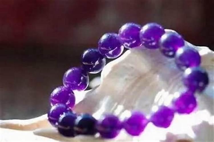 老罗风水:女性婚姻不顺的几个标志及化解的方法