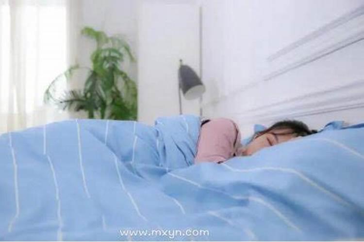 为啥要在正月初一给祖宗上坟？
