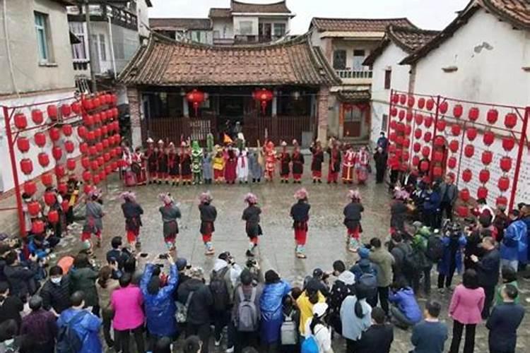 2025年阴历5月25早晨八点出生男孩