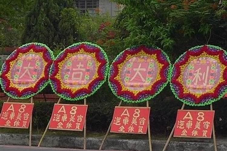 请问下香港或者台湾有没有什么比较出名的风水师可以约的？