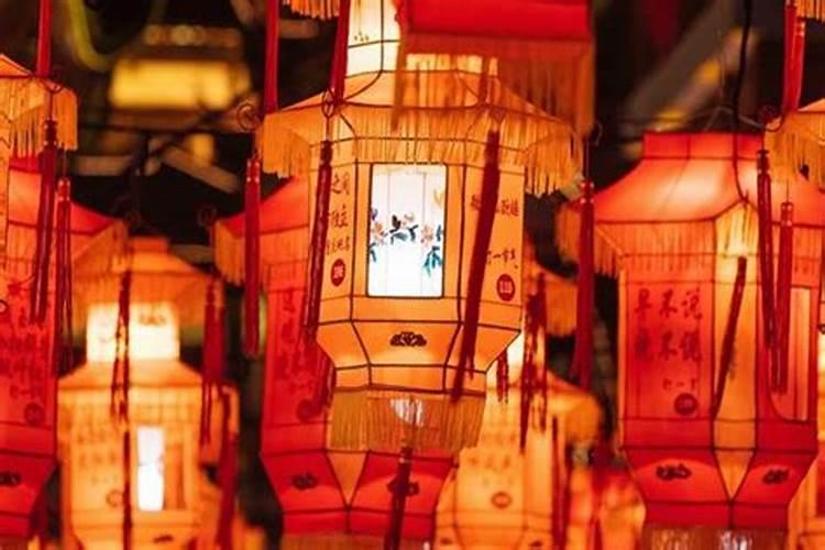 元宵节好玩的地方