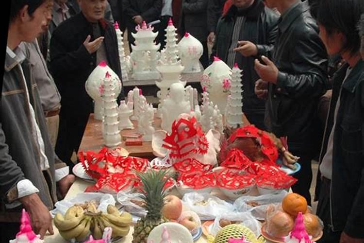 鬼节要去墓地祭拜吗