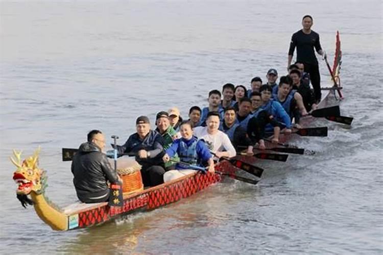 梦见死人复活还说话了是什么意思