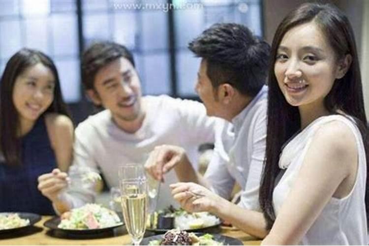 ...乙未庚辰丁酉庚戌男,算一下2025年运气？拜托大师算一下