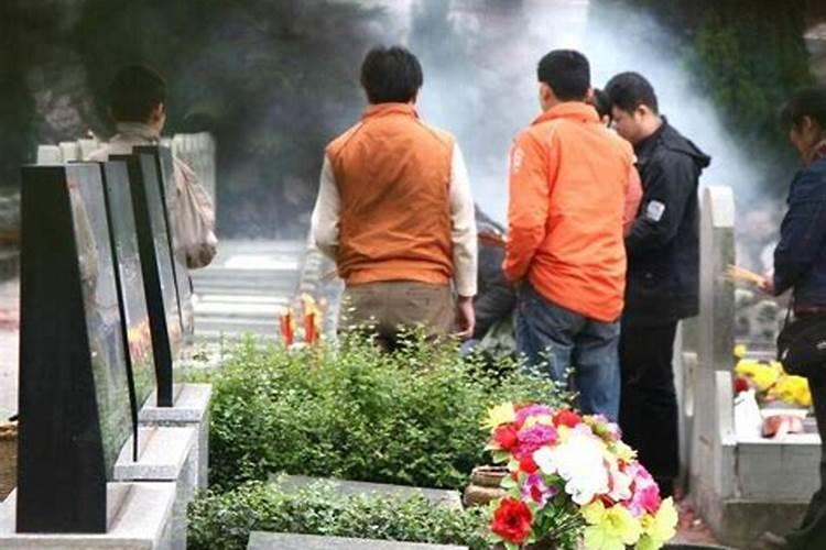腊月从什么时候开始烧纸为好