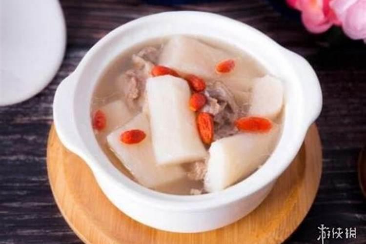 在一些风俗里立冬应该吃什么食物？