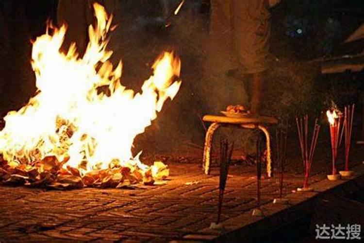 七月十五祭祀亲人的规矩
