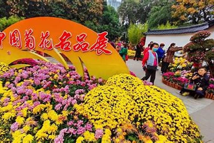 东北大年初一吃什么