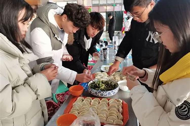 在冬季运动会里的节日是什么？
