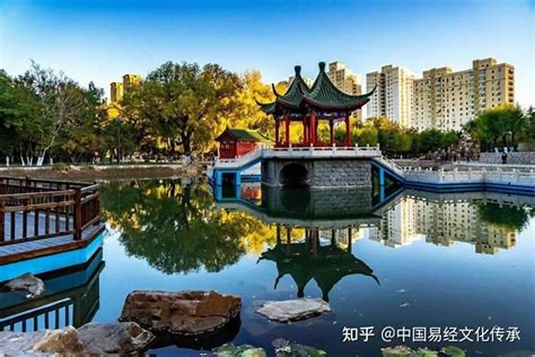 沈阳故宫正月初五开放吗？时间是多会,票价是多少？能用学生证吗？还有从沈...