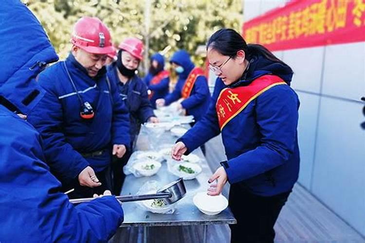 五行属什么命是按照年还是日看日干最准确