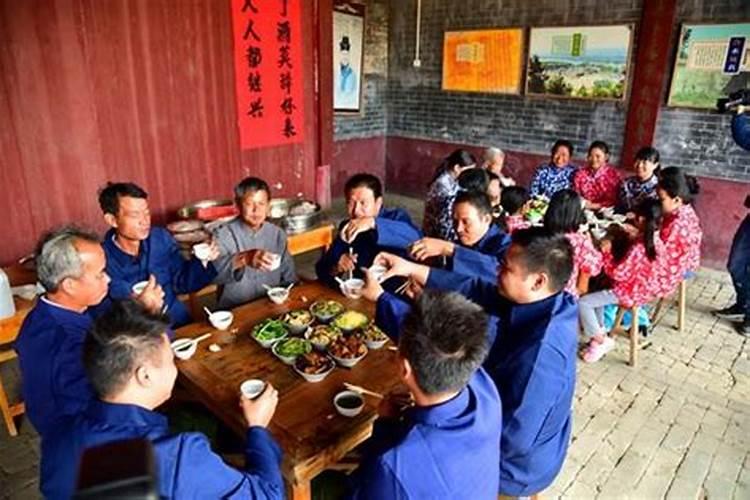 八字阴阳交错指什么
