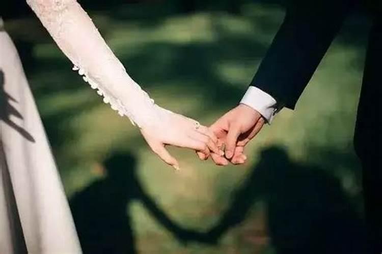 夫妻一方为香港人一方为大陆人,在香港结婚,可否在大陆起诉离婚百度...