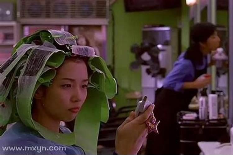 梦到乱七八糟的梦