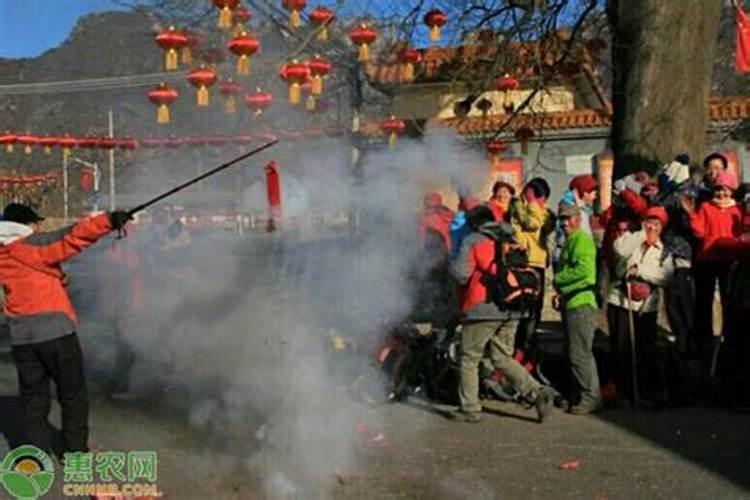 梦见自己被坏人控制是什么意思