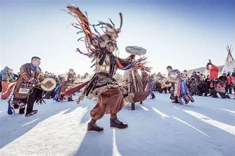 梦见给陌生人当伴郎什么意思？