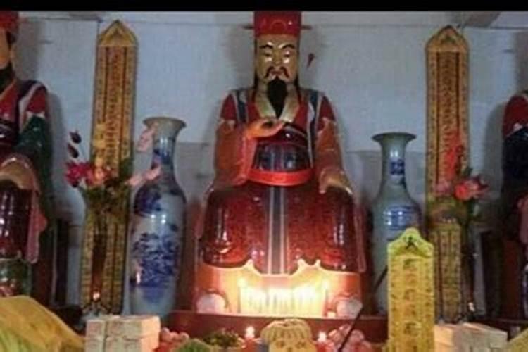 网上有个看手相的我把手掌拍给她了,要不想算了,她说不能算空挂怎么办...