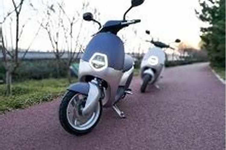 元宵节的由来及习俗简短一点的(大约50字左右)