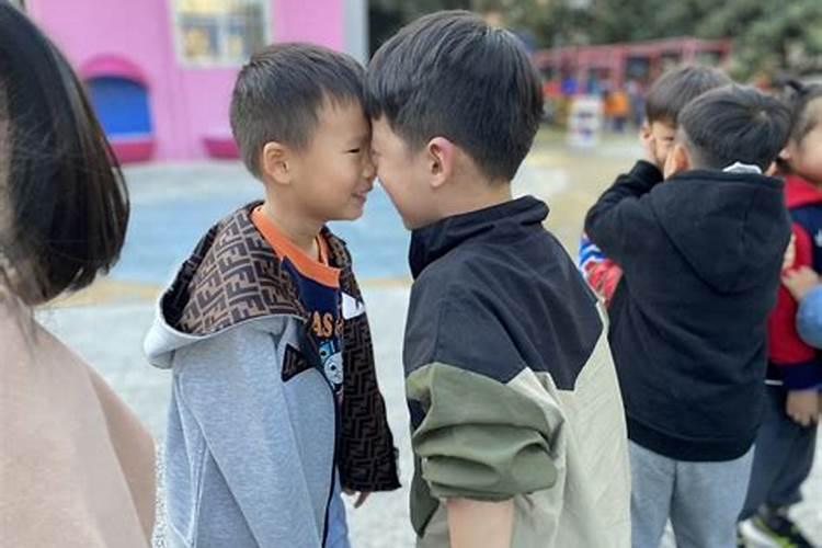 梦到手机摔得稀巴烂是什么兆头