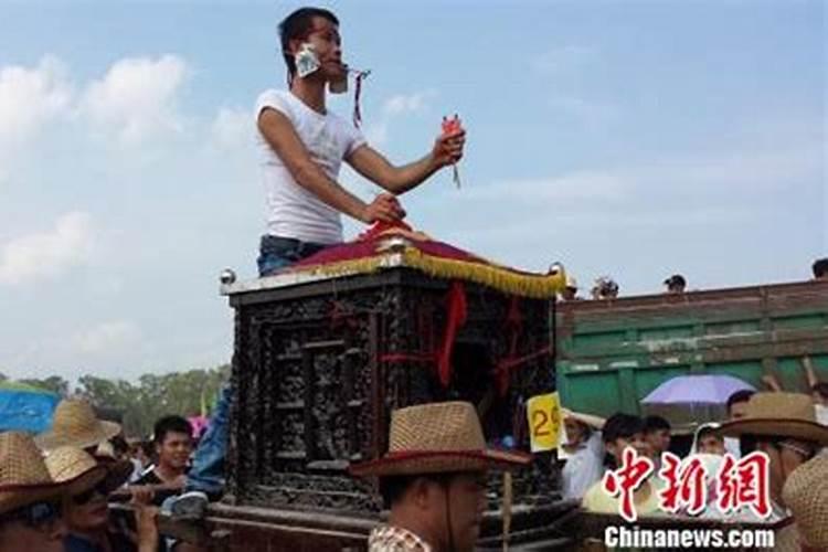 老婆怨气深重,天天吵闹怎么办？