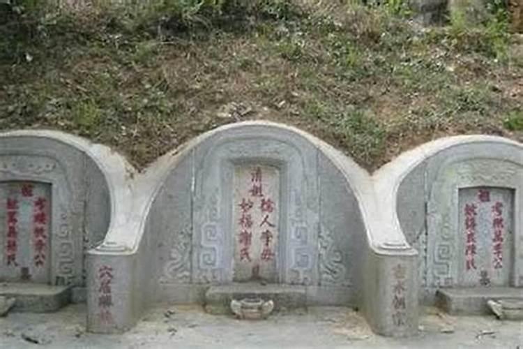 本命年过完要扔红内裤吗