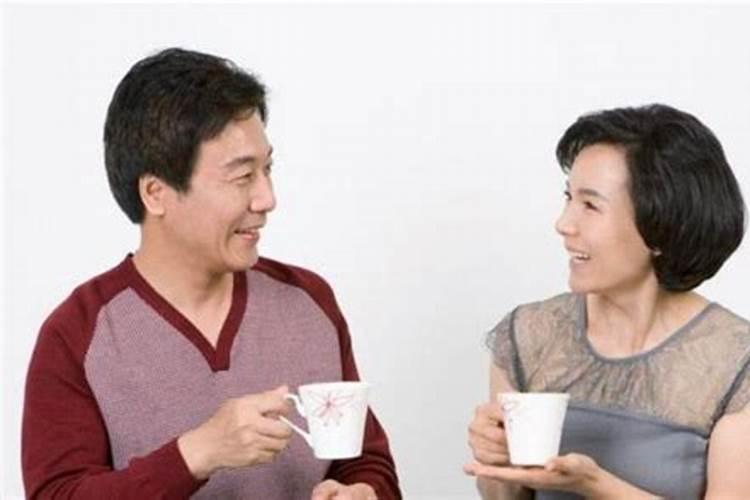 算命里早中晚年运分别指几岁？