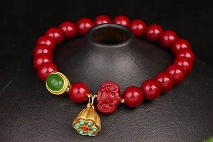 犯太岁可以戴翡翠玉吗女生