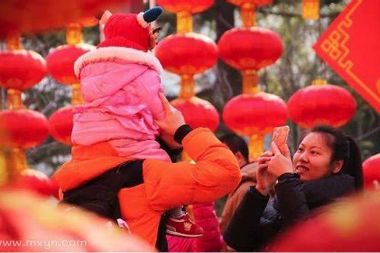 七夕是中国的传统节日,一般有什么风俗