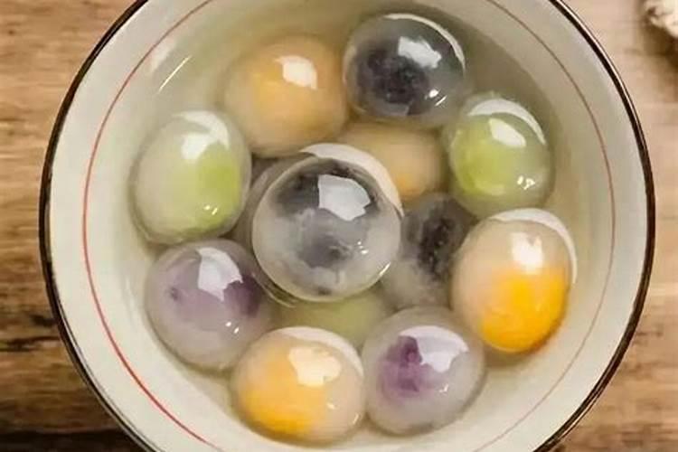 梦见和死去的老人说话我哭了的预兆