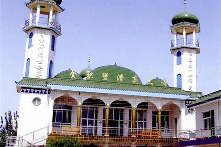连续26年!宁夏固原二中师生每年徒步54公里祭扫慰英烈,此举有何含义...