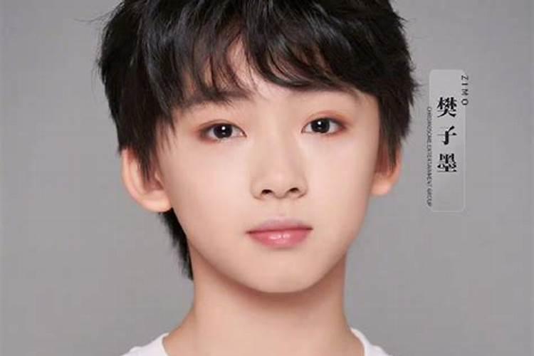 水瓶座女生喜欢一个人会有什么表现？