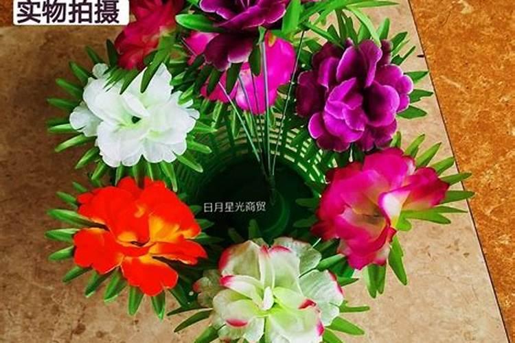 清明节上坟一个坟一束花还是一人一束花
